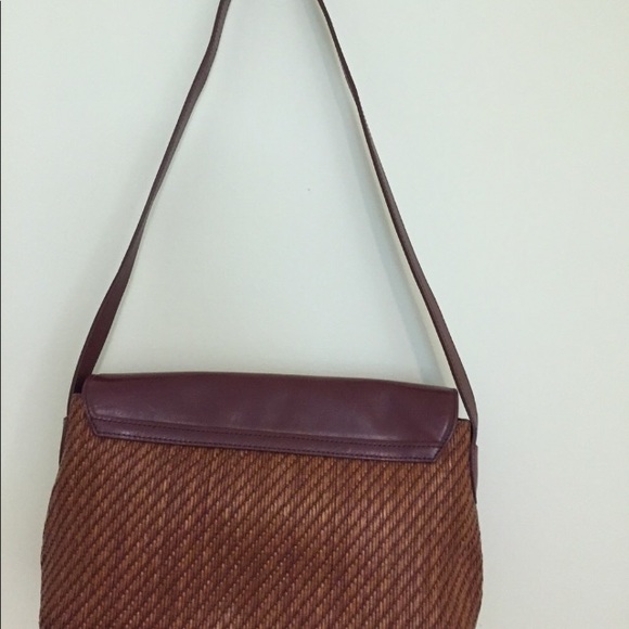 Fossil Shoulder Bag - Picture 2 of 7